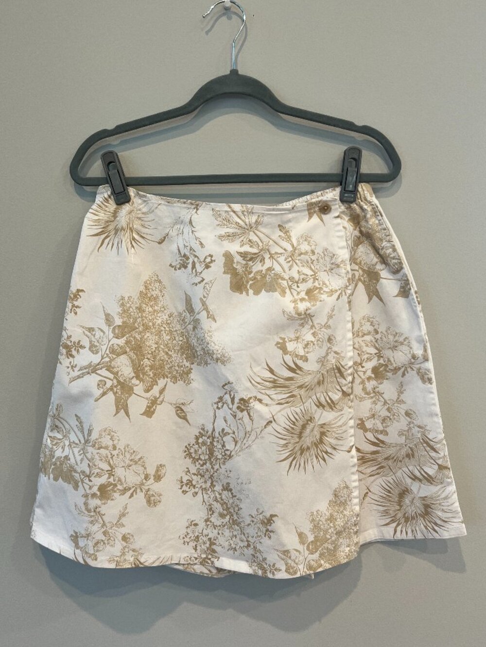 Chinoiserie Floral Wrap Skort – D&Co Denim & Company – Cream Gold Print – Size M